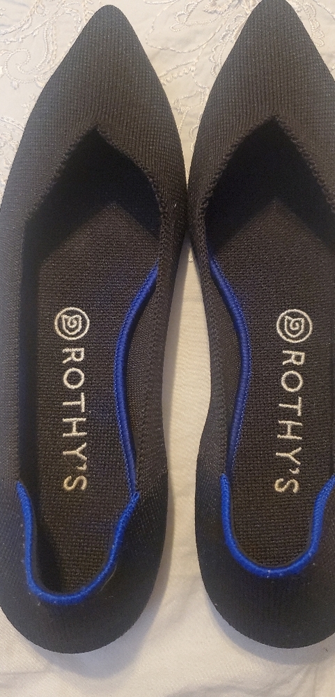 Rothy's Black Pointed Toe Shoes size US 9 EU 39.5